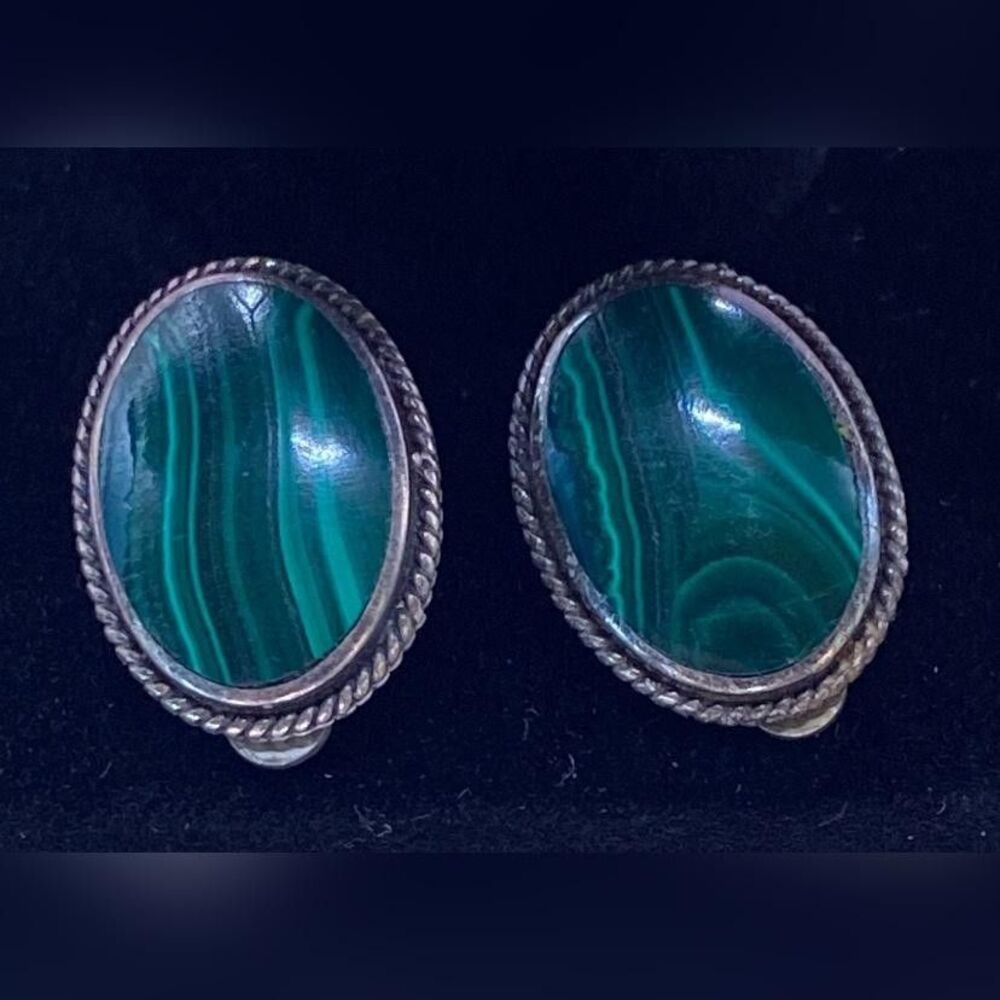 Vintage SOMA 925 Silver Malachite Oval Clip On Earrings Green Stone